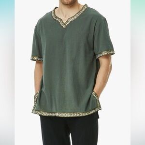 NWT WHATLEES man’s 100% cotton, short sleeve detailed shirt size L